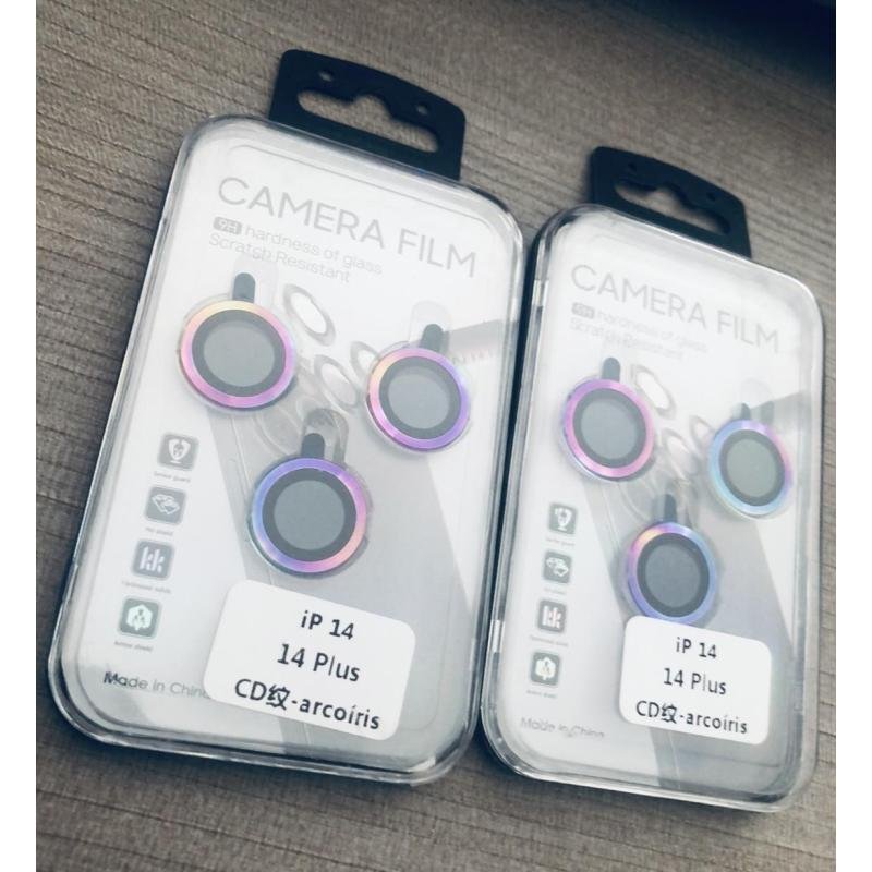protector-camaras-traseras-iphone-14/14-plus-arcoiris