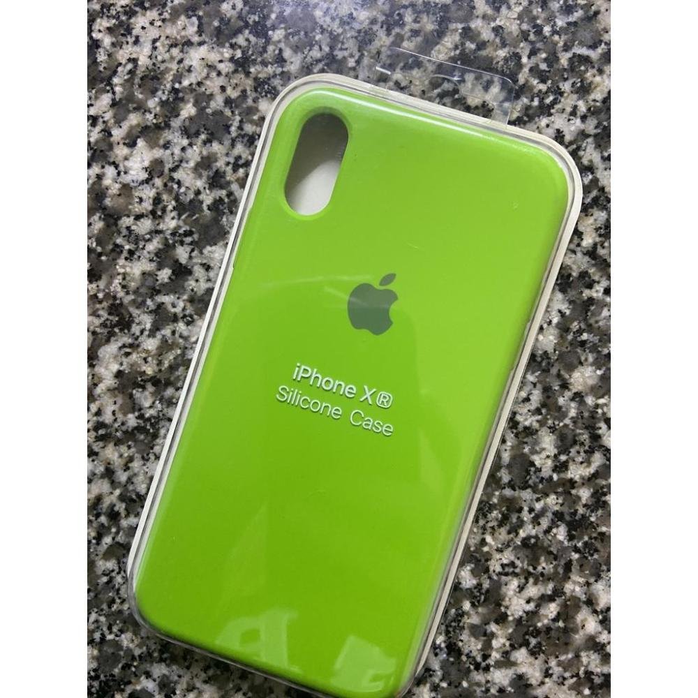 case-iphone-verde-xr-logo-funda-protector